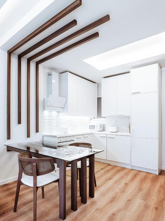 Luxury Apartment In The Heart Of The City - 1Br Athènes Extérieur photo