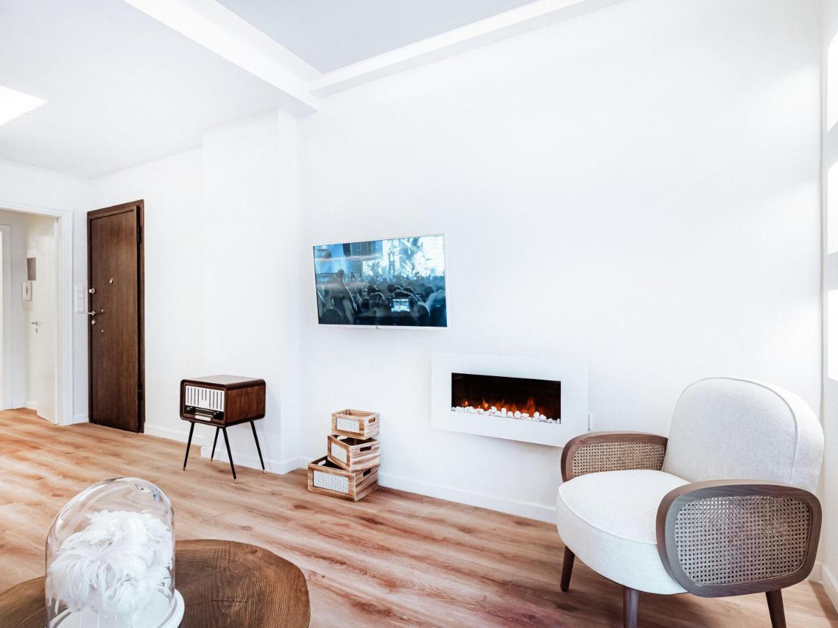 Luxury Apartment In The Heart Of The City - 1Br Athènes Extérieur photo